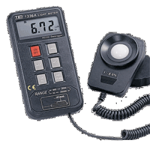 tes027-1336-datalogging-lux-meter-complete-w-usb-cable